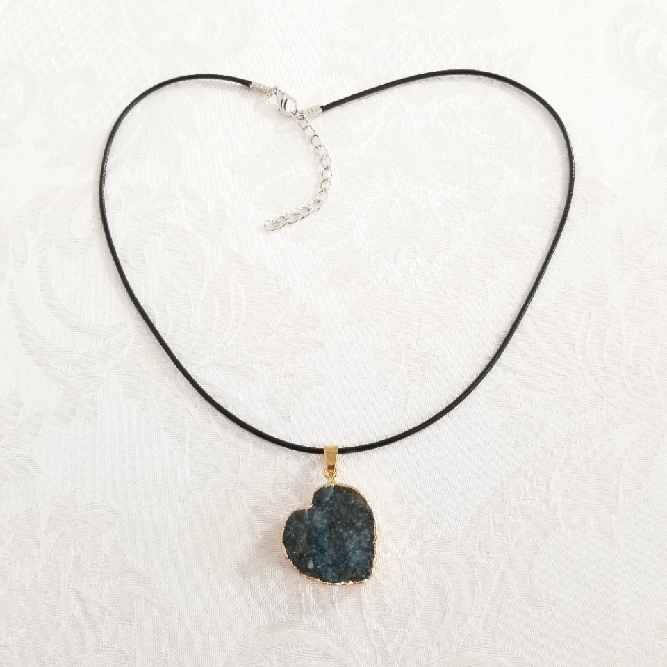 Blue Heart Druzy Quartz Womens Choker New 18$